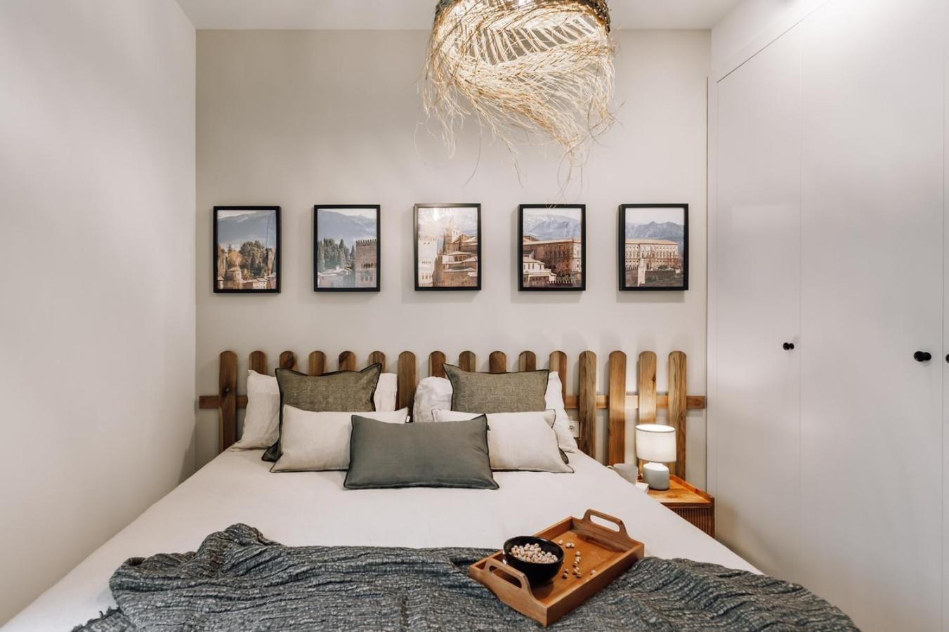 Apartment Botijo - 2 Bedrooms In Eixample Esquerra Barcelona
